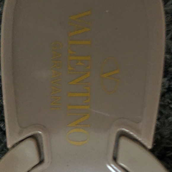 Valentino nude Rockstud thong slides NEW - Picture 2 of 3